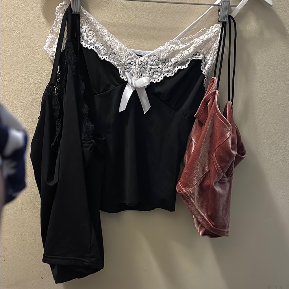3 sleep pajama tops